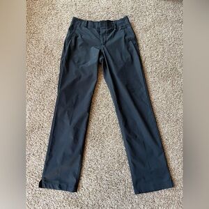 Nike Men's Dri-Frit black golf pants 
Size Medium 30/32